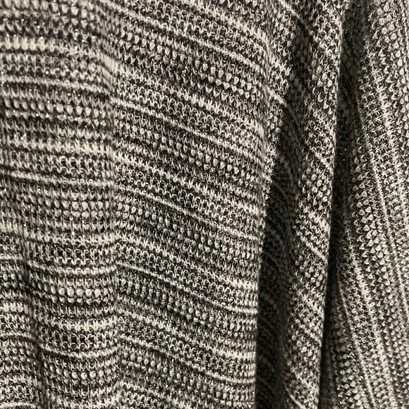 CALVIN KLEIN black white wrap shawl top one size most - Picture 4 of 7